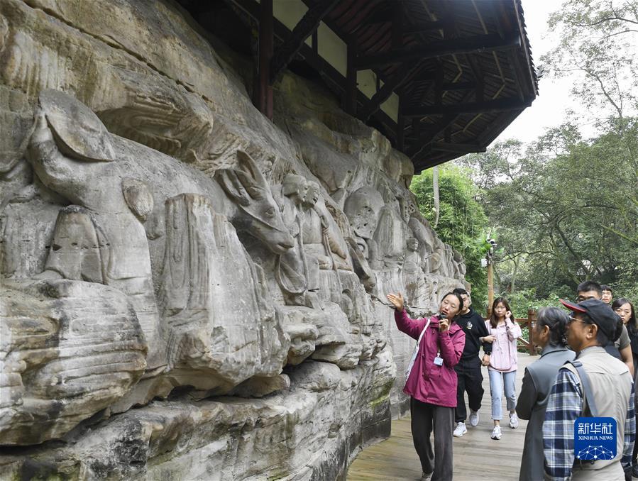 （經濟）（5）世界文化遺產大足石刻景區接待游客量創同期歷史新高