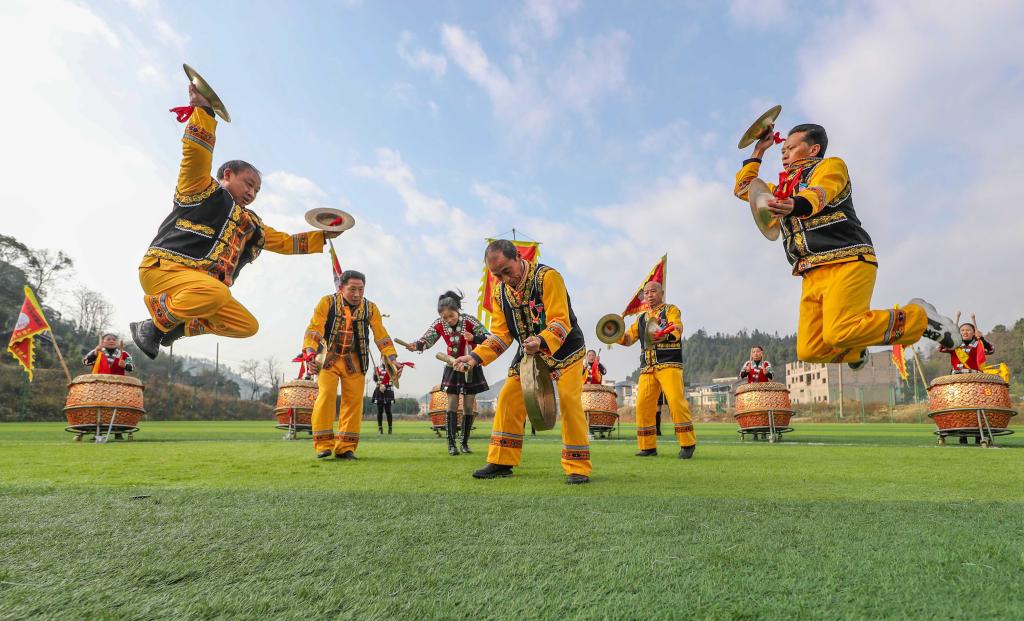 “思州戰鼓”迎新年