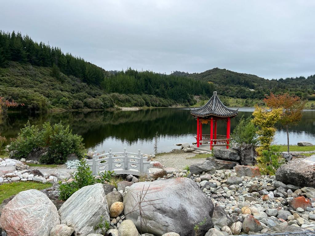 新西蘭羅斯華人淘金紀(jì)念公園落成