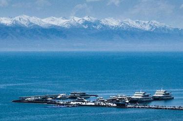 夏日青海湖