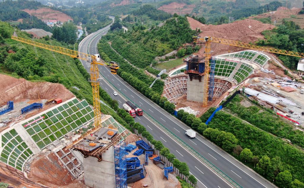 西十高鐵建設加速推進