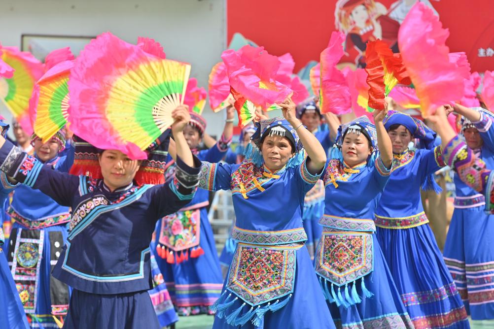 廣西大化：歡慶“祝著節”