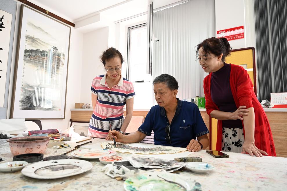 河北承德：社區養老托起幸福“夕陽紅”