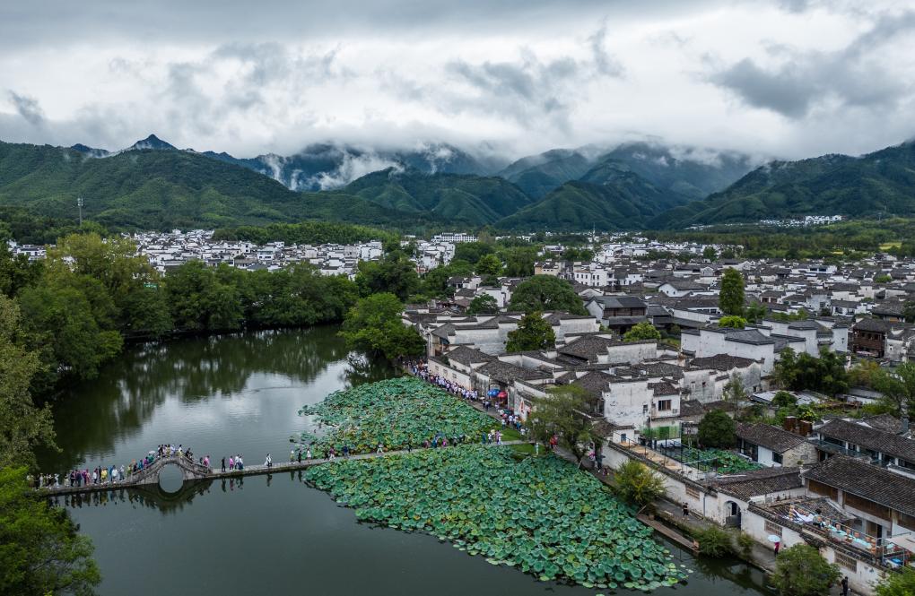 美麗中國(guó)丨水墨徽州“畫(huà)”煙雨