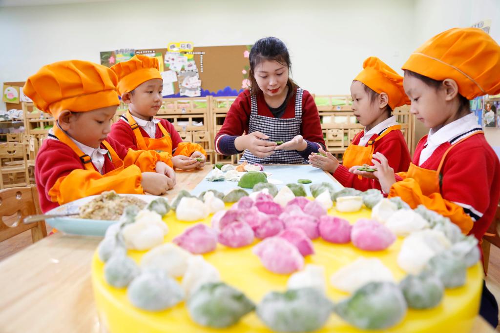 包餃子 知民俗